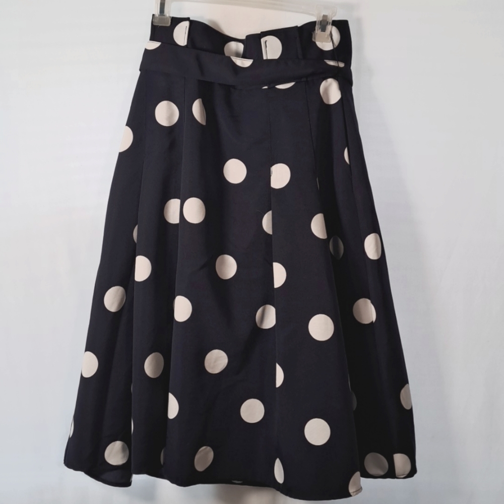 New York and Company Navy Blue with large White Polka Dots Pleated Skirt Size 8
